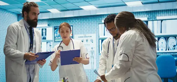 Hospital Networks - Key Use Case for AI Medical Dictation Software - Teqnovos