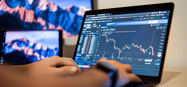 Real-Time Trade Engine Features of a Polymarket Clone Platform - Teqnovos